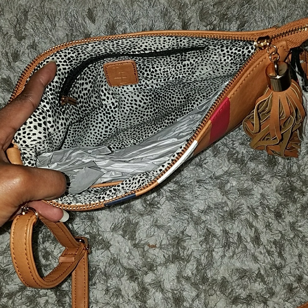Crossbag - Picture 3 of 4
